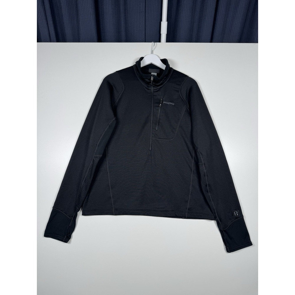 Patagonia R1 Pullover Lightweight Black Quarter Zip - Men's XL